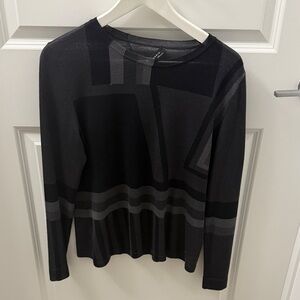 Akris Black and Gray Geometric Top